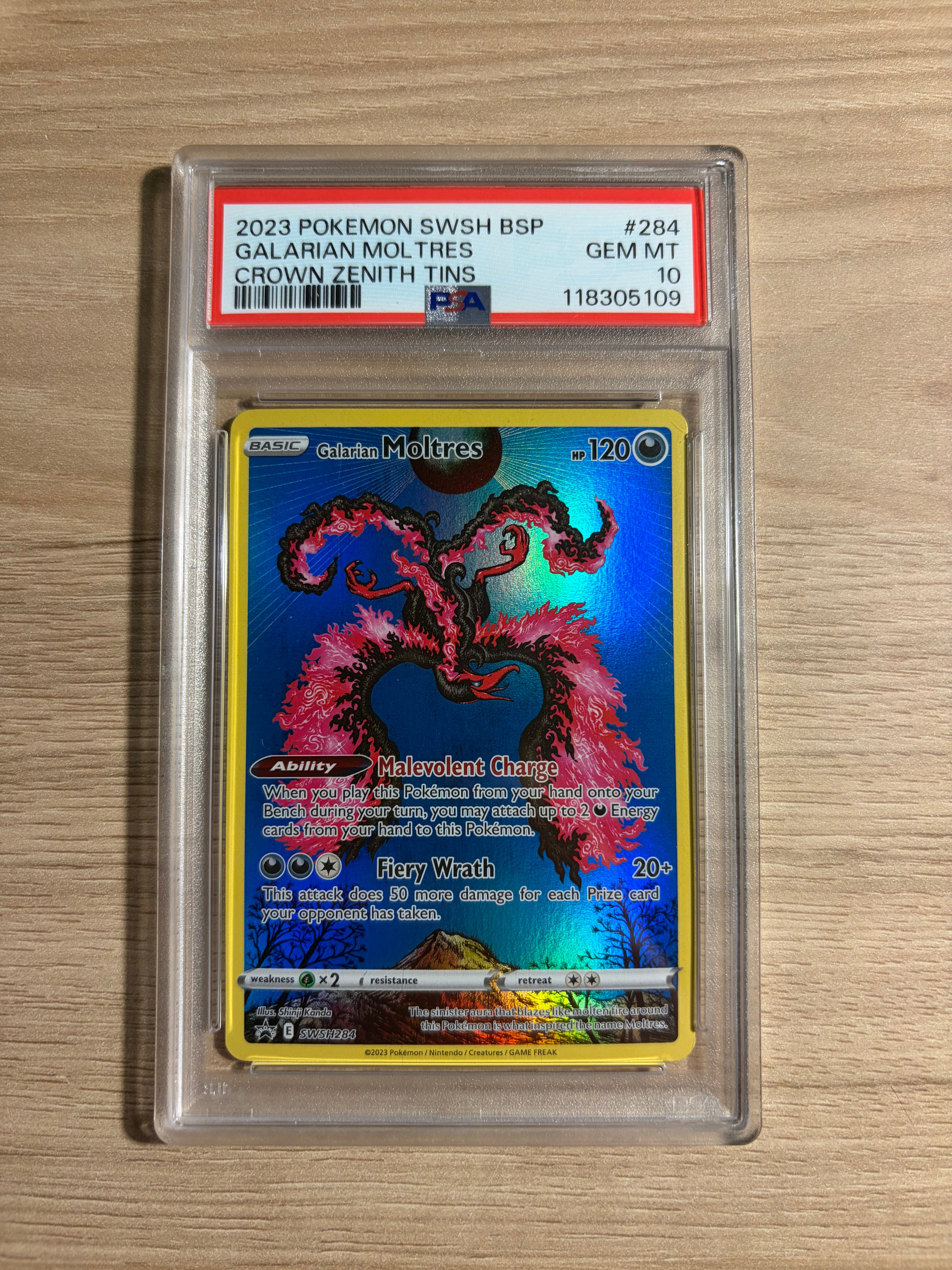 Galarian molteres #284 PSA 10